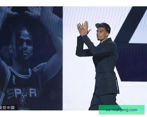 文班亚马当选2024年NBA最佳新秀 马刺新星用一季盖帽改写期待